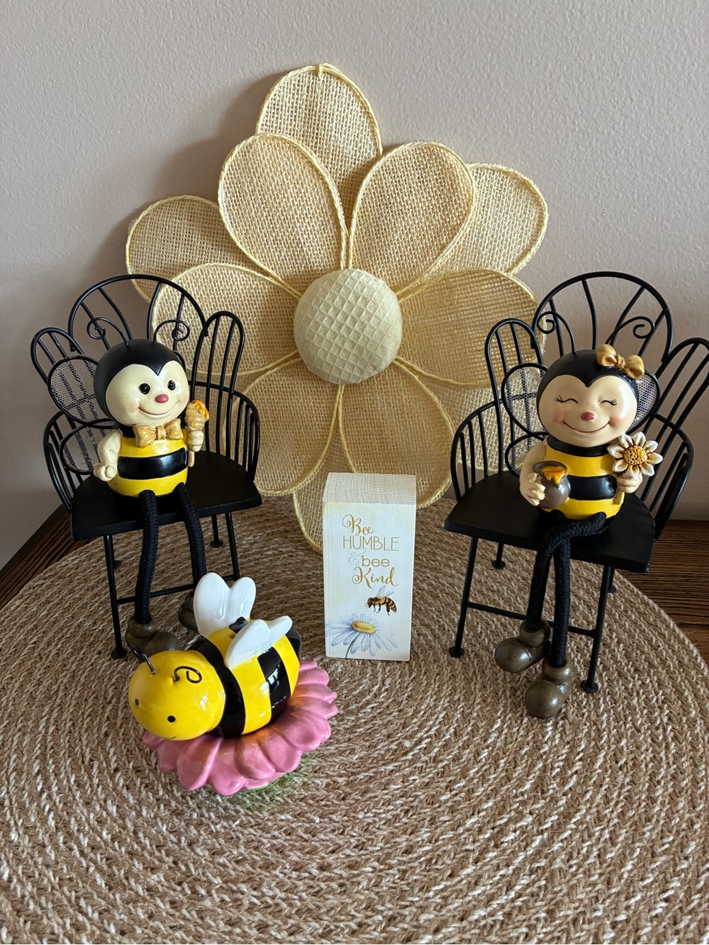 BEE 🐝 Decor Set of 6 pieces